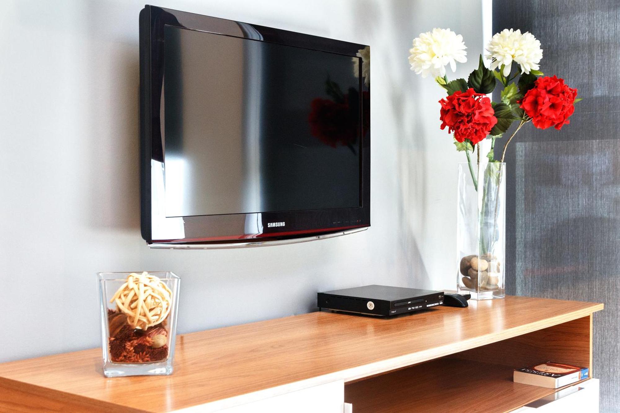 Feelathome Mozart Apartments Барселона Экстерьер фото