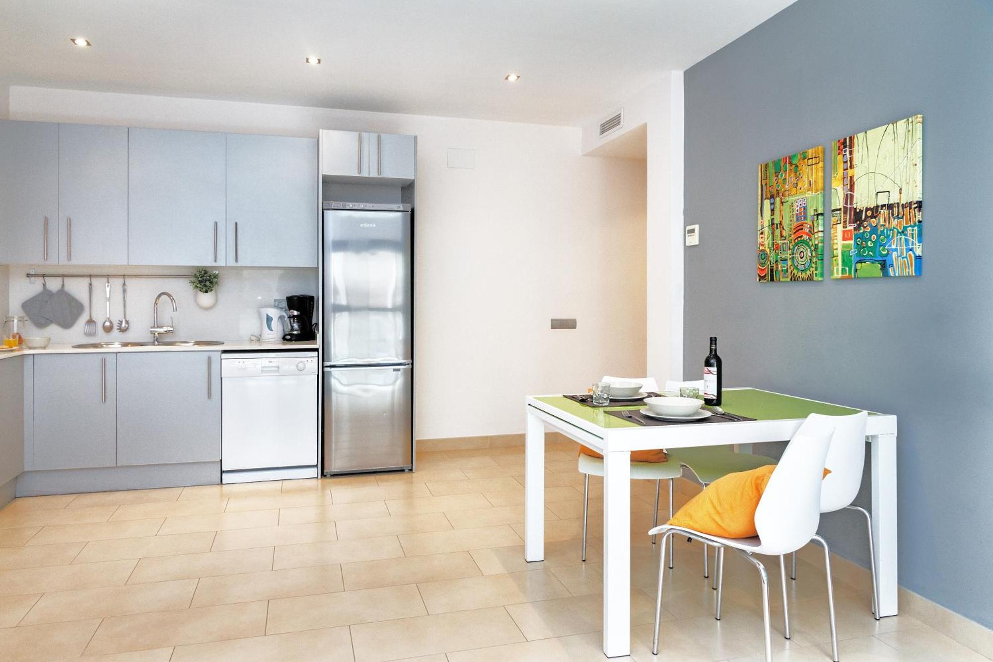 Feelathome Mozart Apartments Барселона Экстерьер фото
