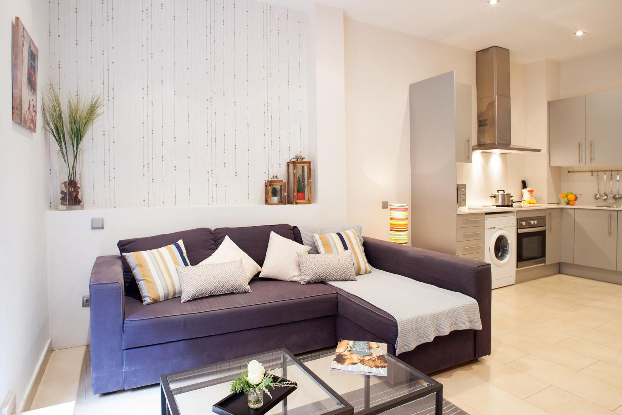 Feelathome Mozart Apartments Барселона Экстерьер фото