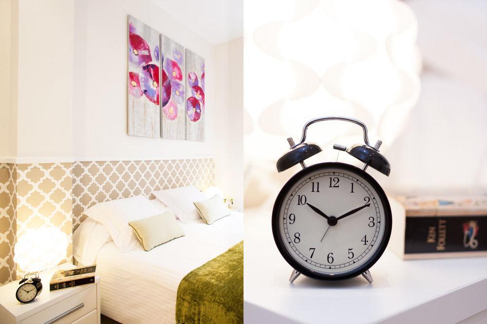 Feelathome Mozart Apartments Барселона Экстерьер фото